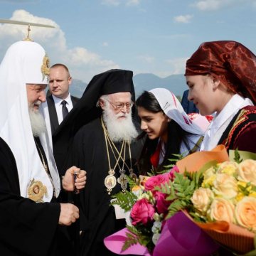 Patriarhul Kirill al Moscovei primit la Tirana de Arhiepiscopul Anastasie