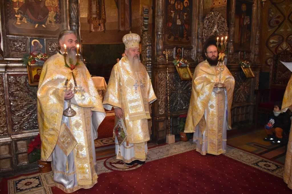 IPS Andrei - Liturghie în Catedrala Mitropolitană