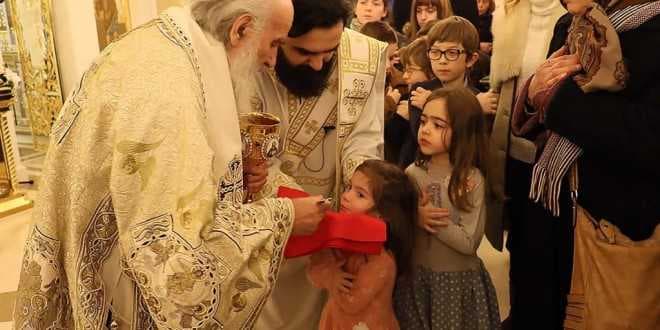 Patriarhul Serbiei slujind la Belgrad