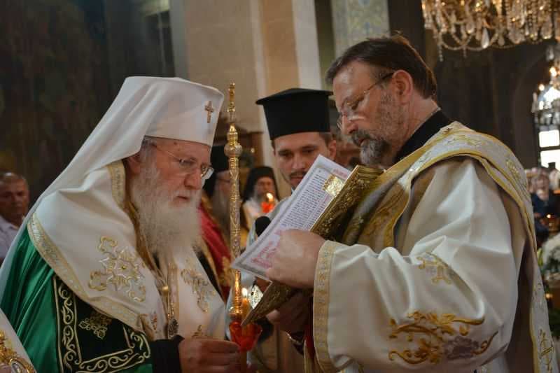 Înmormântarea IPS Dometian (3)