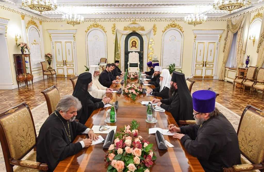 Patriarhul Daniel s-a intalnit cu Patriarhul Kiril