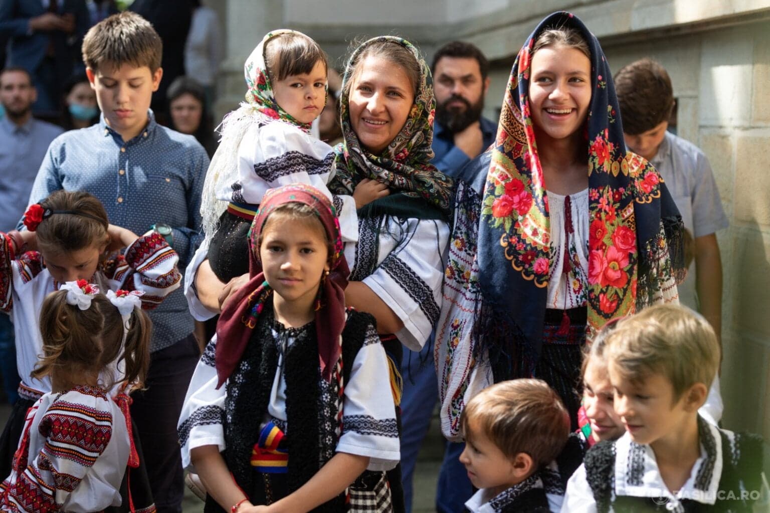 Patriarch Daniel addresses women on the Sunday of the Myrrhbearers at the Romanian Patriarchate