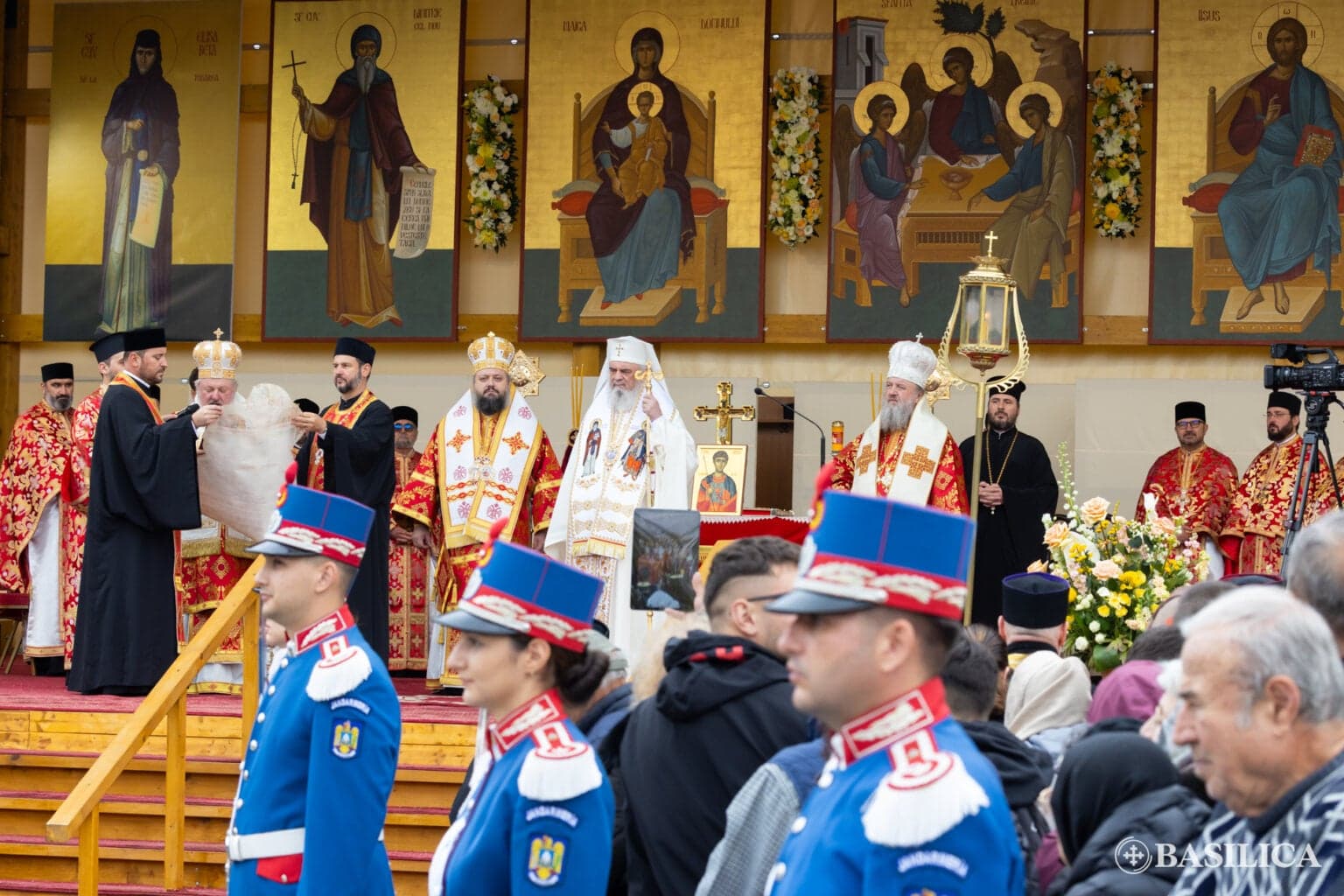 Sărbătoarea Sfântului Dimitrie, Izvorâtorul de Mir, la Patriarhia Română – 2026 | FOTO