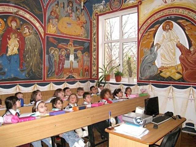 ORA DE RELIGIE ESTE O COMPONENTĂ A ÎNVĂȚĂMÂNTULUI PUBLIC EUROPEAN