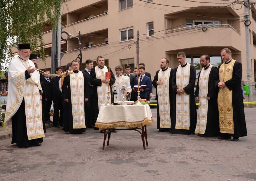 Solemn Service for the Victims of the Fire at the Collective Club