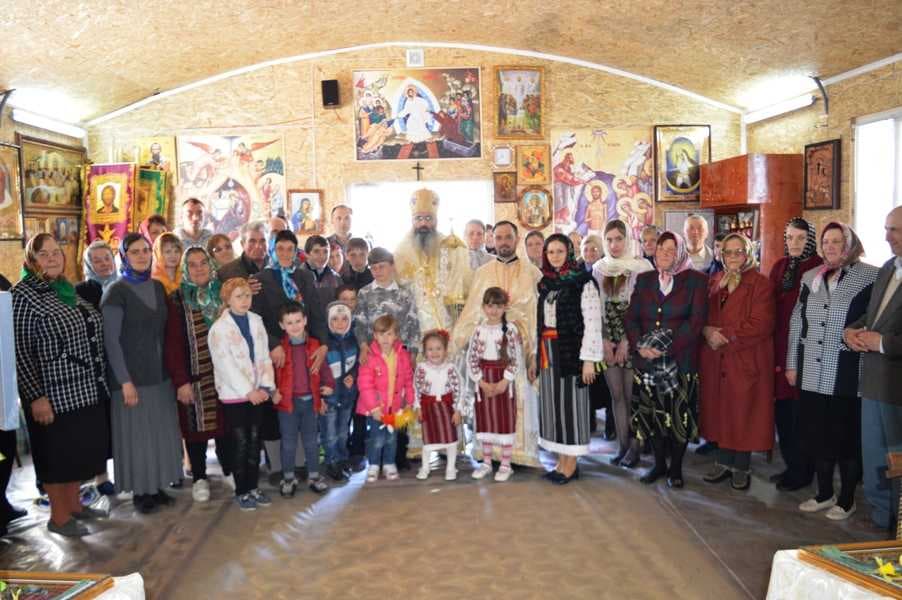 PS Antonie de Orhei la parohia Adormirea Maicii Domnului din Climauti Donduseni 2 aprilie 2017 (10)
