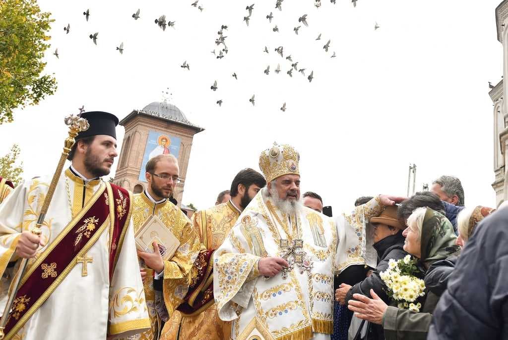 Patriarhul Daniel îndeamnă românii din diaspora la cinstire şi recunoştinţă adusă mărturisitorilor credinţei ortodoxe