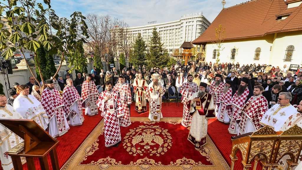 Hramul Sfantul Ioan Gura de Aur la Paraclisul Catedralei Mantuirii Neamului