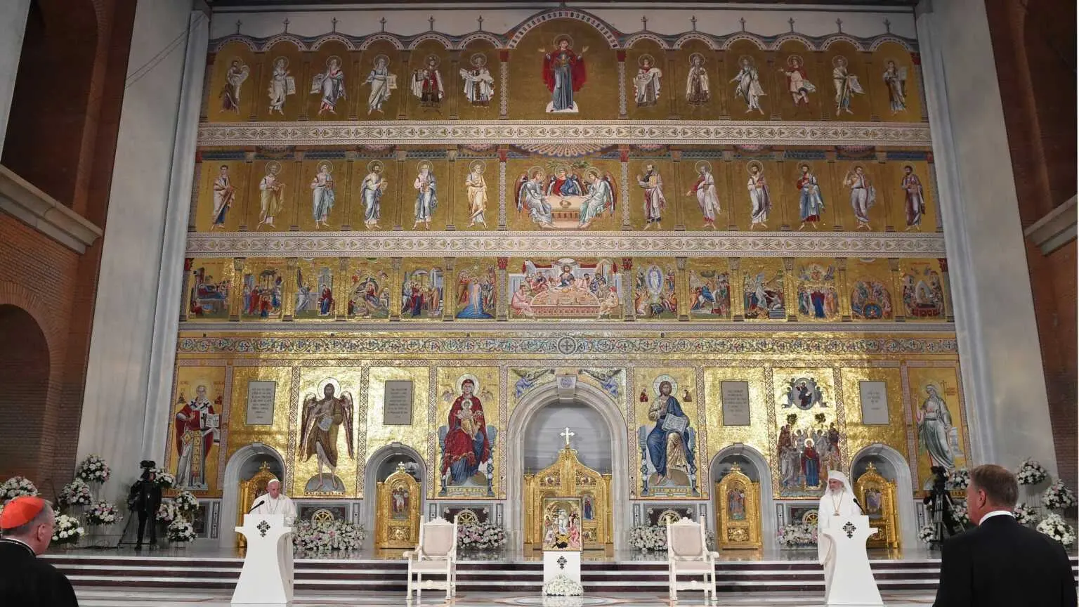 Largest Orthodox iconostasis: Romania’s National Cathedral sets world record