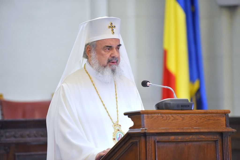 Patriarhul României la şedinţa Solemnă a Academiei Române