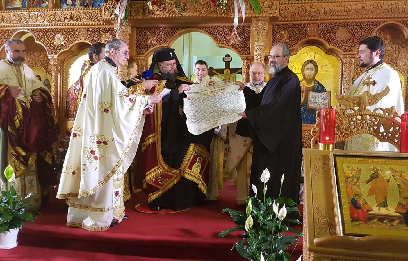 Enthronement Ceremony - His Grace Ioan Casian enthroned as Romanian Orthodox Bishop of Canada