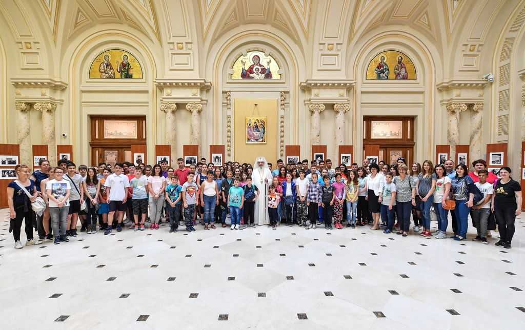 Nearly one hundred children have met Patriarch Daniel on Children's Day