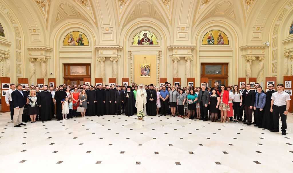 Patriarhul Daniel şi membrii Centrului de Presă Basilica (69)