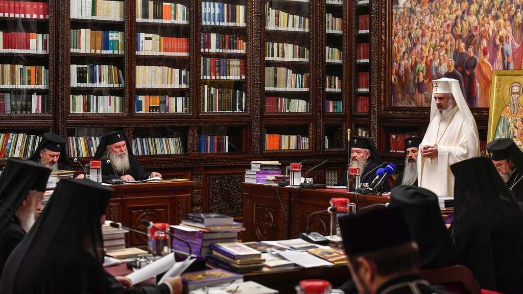 Holy Synod takes new decisions July 2017
