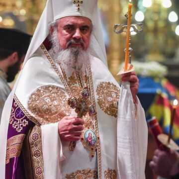 Patriarhul_Daniel_inmormantare_Regele_Mihai_Romania_Catedrala_Patriarhala